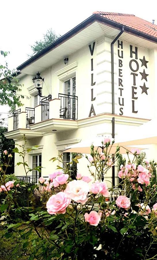 Hotel Villa Hubertus Kutno Exterior foto